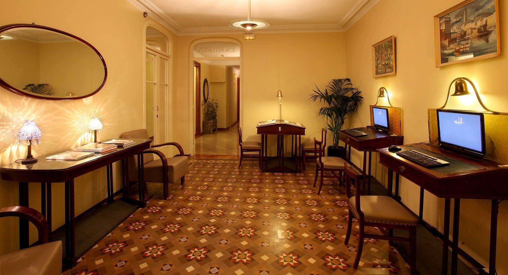 Hotel Nouvel Barcelone